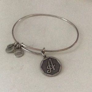 Alex and Ani silver « A » bracelet